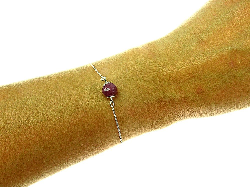 Bratara argint cu rubin natural 8 MM - GlamBazaar.ro