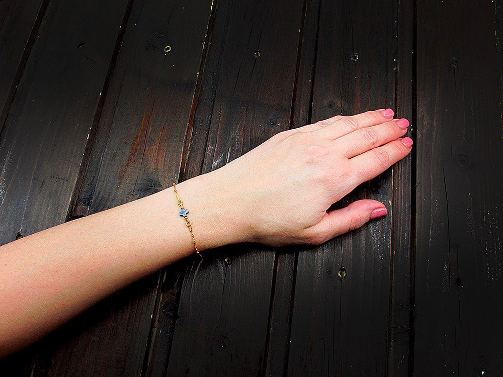 Bratara argint placata cu aur 24K si hematit natural - GlamBazaar.ro