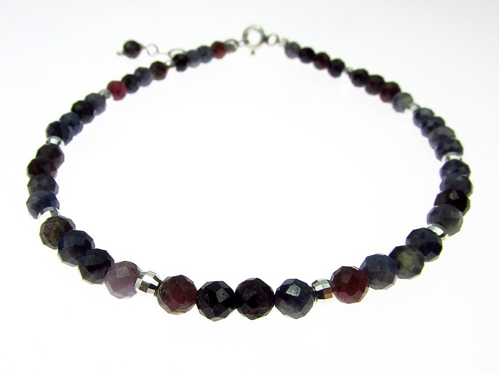 Bratara safir si rubin fatetat cu argint - GlamBazaar.ro