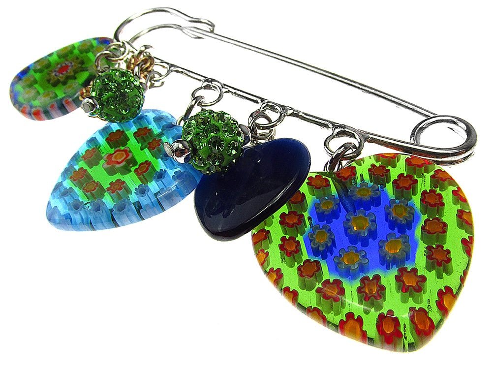 Brosa ac de siguranta supradimensionat cu inimioare Murano - GlamBazaar.ro