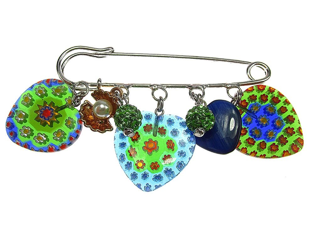 Brosa ac de siguranta supradimensionat cu inimioare Murano - GlamBazaar.ro