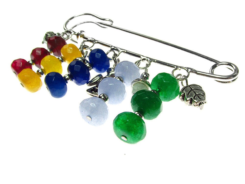 Brosa ac de siguranta supradimensionat cu jad si charmuri - GlamBazaar.ro