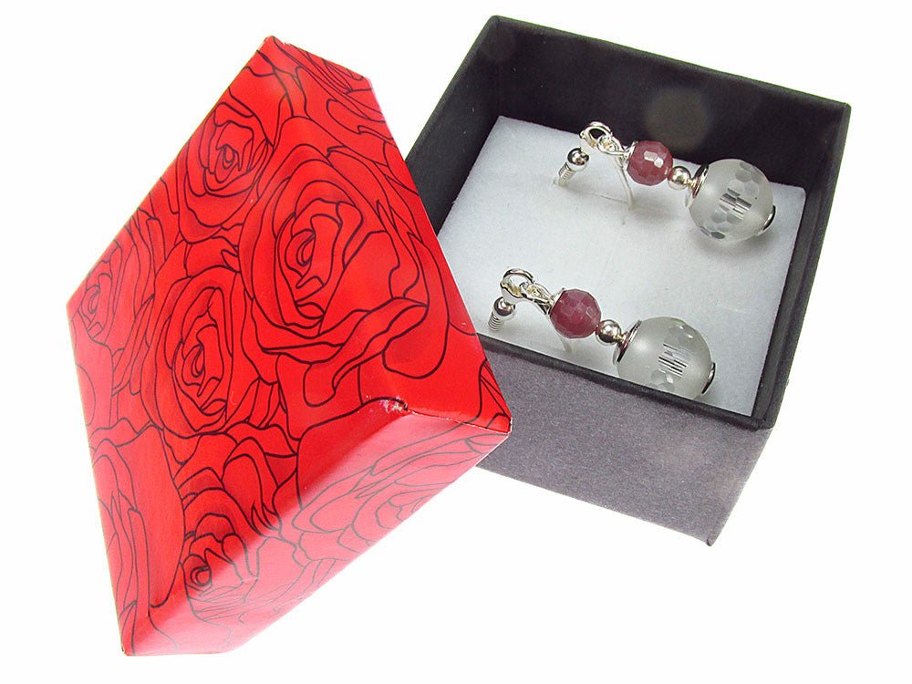 Cercei argint cu cristal de stanca si rubin fatetat - GlamBazaar.ro