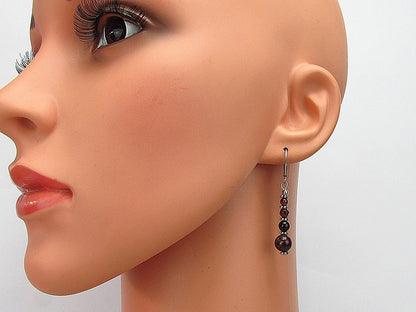 Cercei lungi cu granate - GlamBazaar.ro