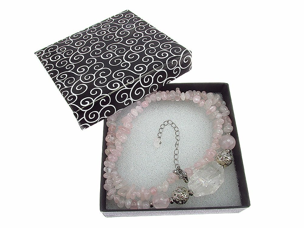 Colier cuart roz si cristal de stanca - GlamBazaar.ro