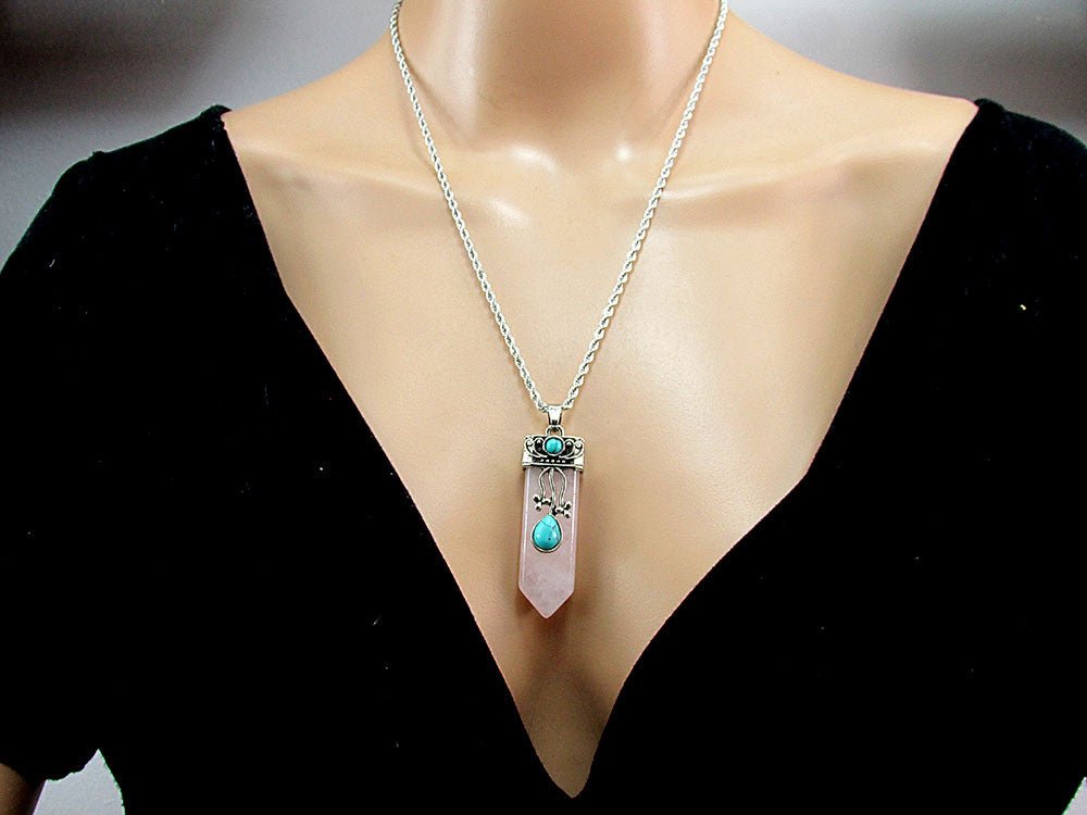 Colier inox pandantiv cuart roz cu un varf - GlamBazaar.ro