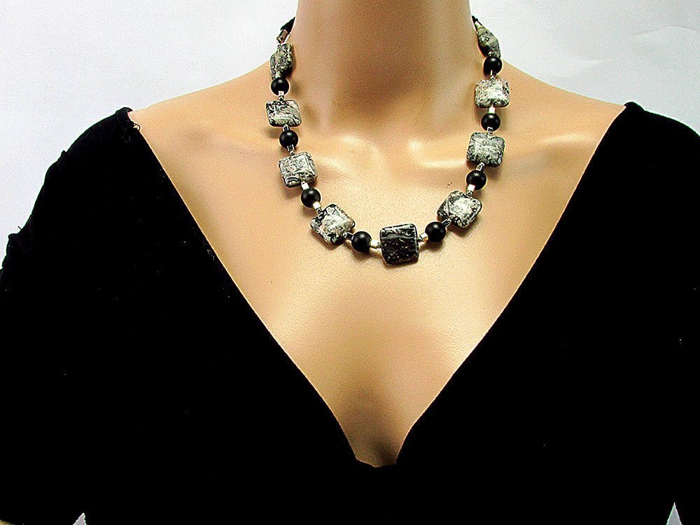 Colier Moon cu agate si onix - GlamBazaar.ro