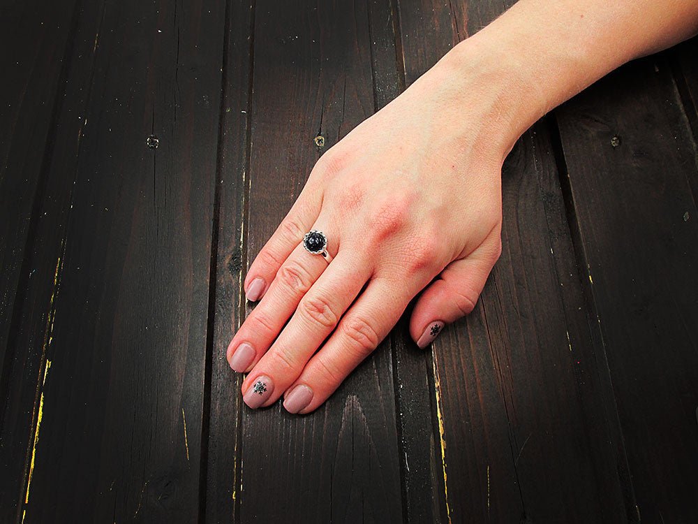 Inel argint reglabil coroana cu Piatra Soarelui albastra 8 MM - GlamBazaar.ro