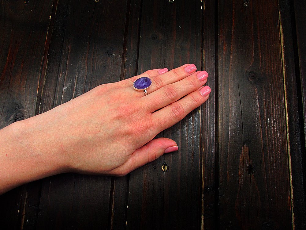 Inel argint reglabil cu ametist natural fatetat 18x13 MM - GlamBazaar.ro