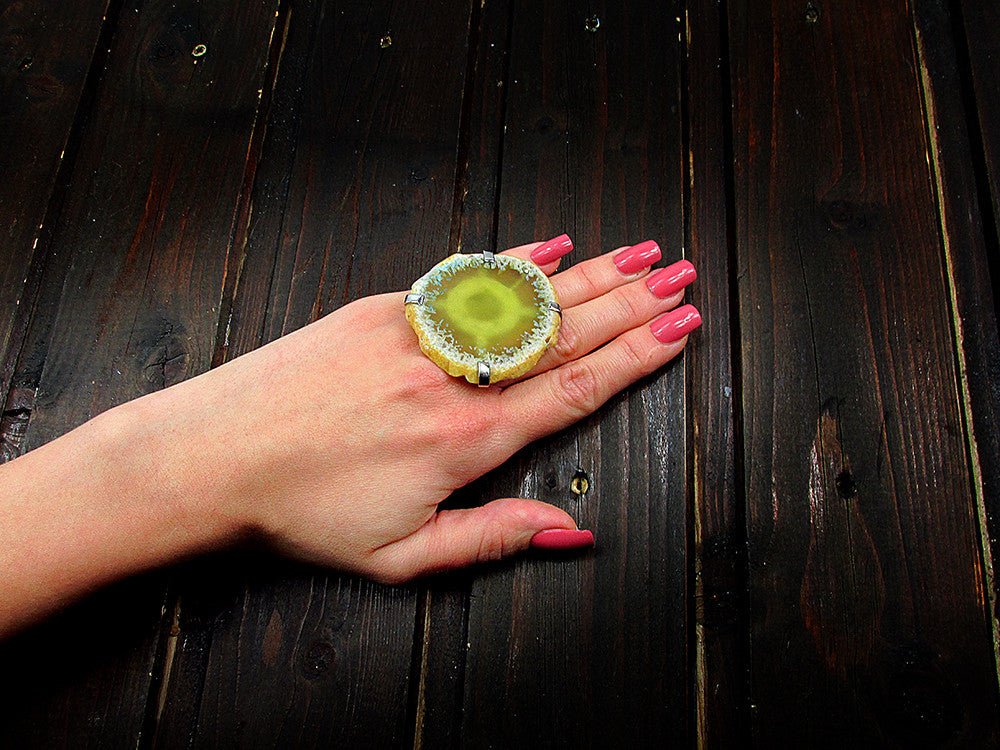 Inel reglabil statement masiv cu agat galben 8A - GlamBazaar.ro