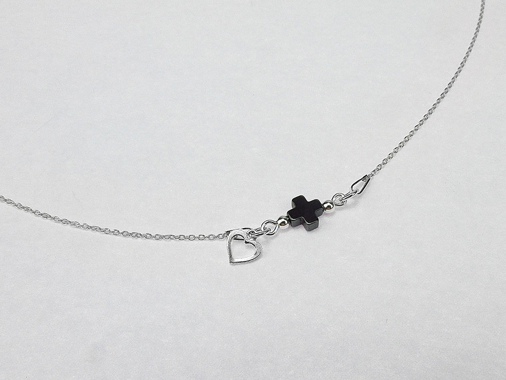 Lantisor argint cruciulita hematit natural - GlamBazaar.ro