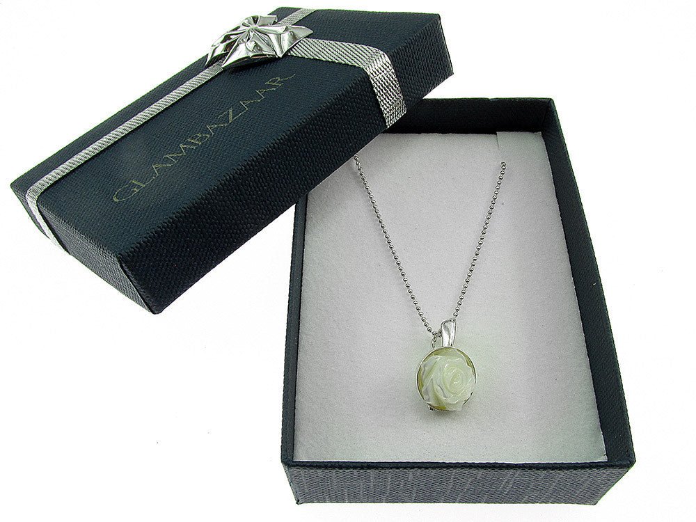 Lantisor argint cu pandantiv mic trandafir sidef 10 MM - GlamBazaar.ro
