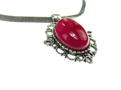 Pandantiv retro cu jad fucsia natural 18x13 MM - GlamBazaar.ro